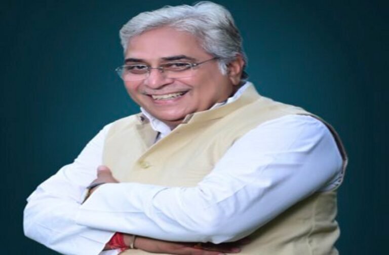 अरुण वोरा ने ली कार्यकर्ताओं की बैठक