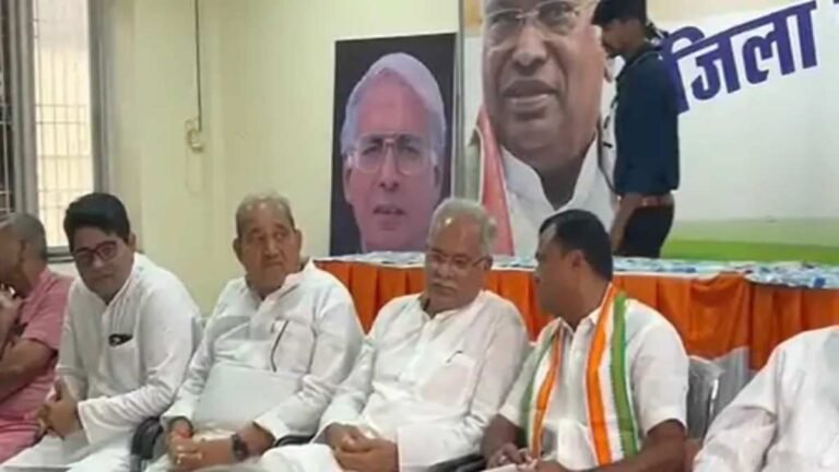 दक्षिण विधानसभा सीट पर कांग्रेस की बैठक शुरू, चुनावी रणनीति पर चर्चा…