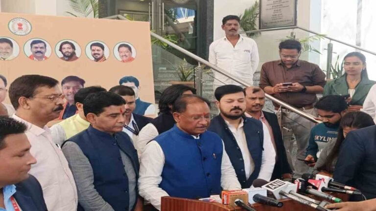 B.Ed Sahayak Shikshak: बर्खास्त B.Ed सहायक शिक्षकों को लेकर CM साय का बड़ा बयान, कहा – नौकरी बहाली को लेकर प्रक्रिया जारी है…