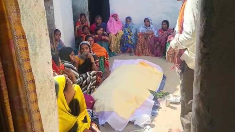 CG Breaking: शराब पीने से 4 की मौत, कई की हालत गंभीर, गांव में मचा हड़कंप…