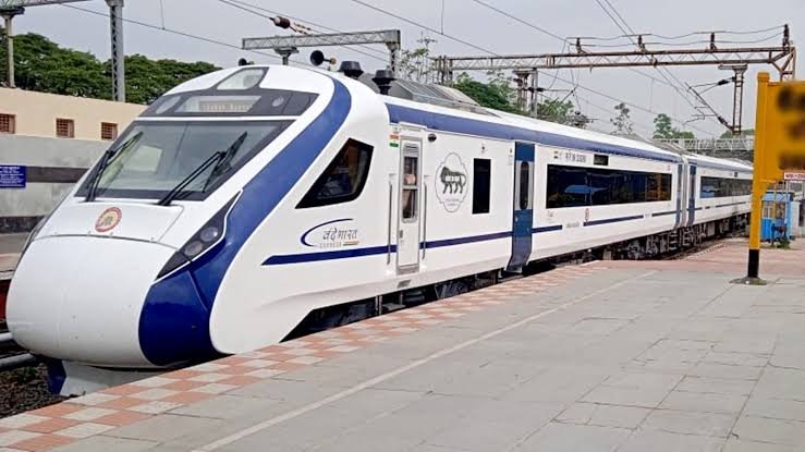 Railway Latest News: जबलपुर-रायपुर वंदेभारत ट्रेन को लेकर बड़ा अपडेट, जानें पूरी डिटेल…